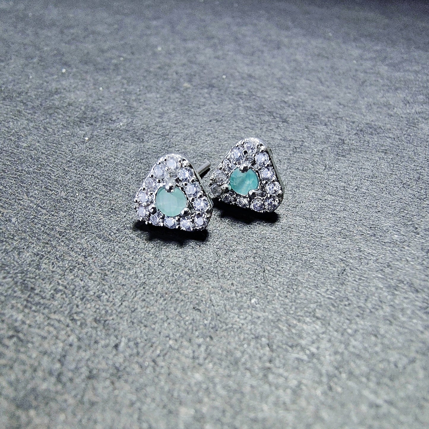 Aqua Radiance Triangle Pendant Set