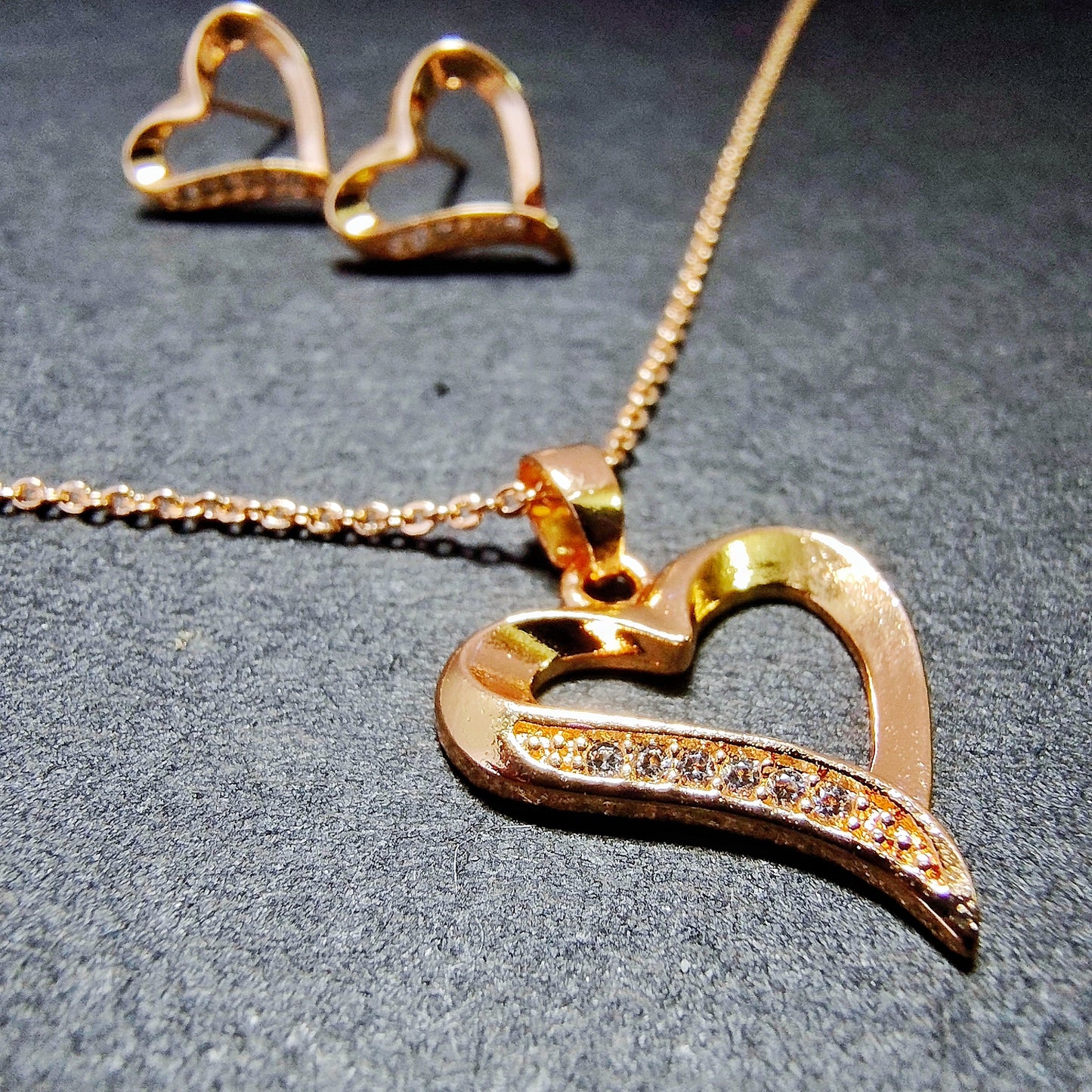 Romantic Heart-Shaped Jewelry Set