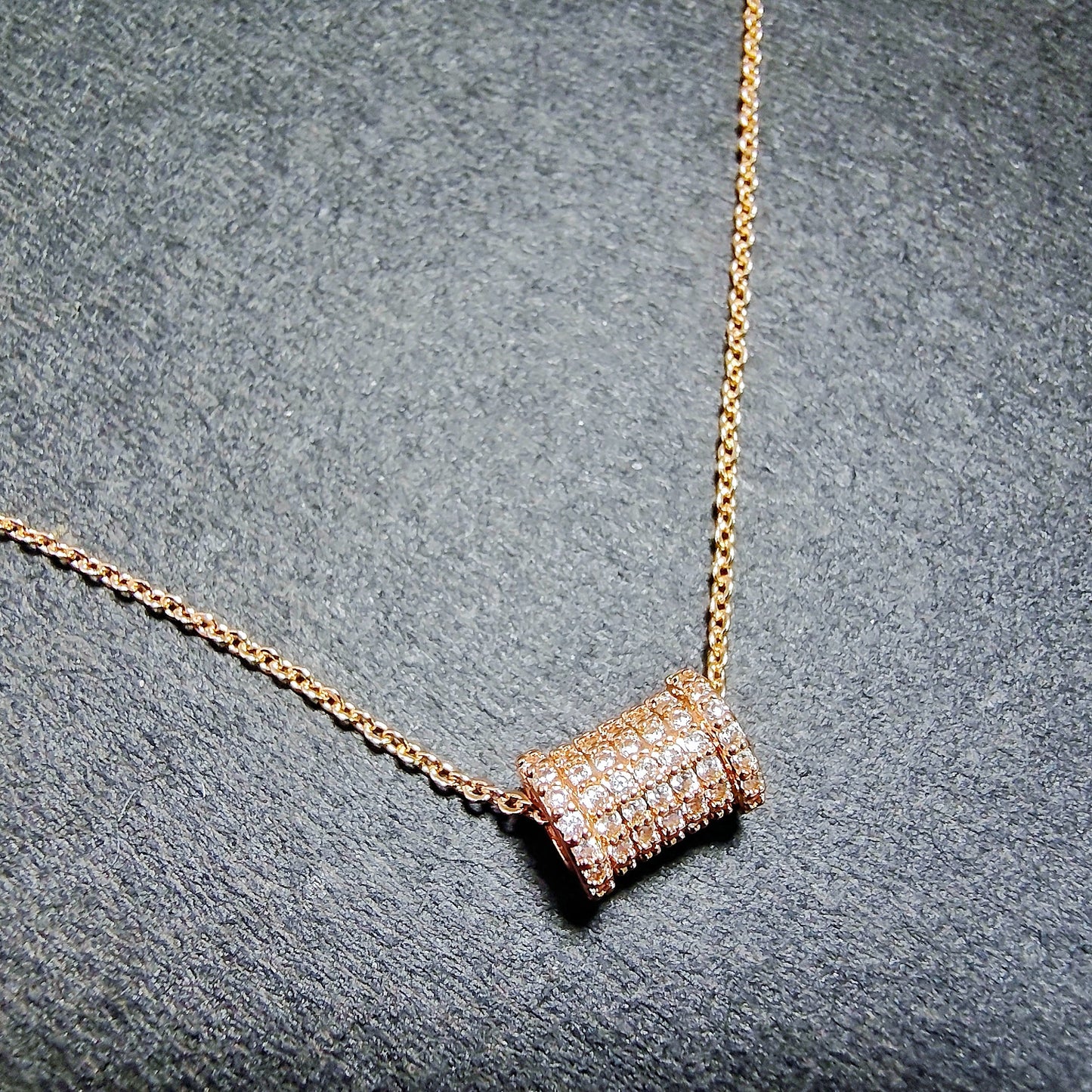 Sparkling Cylinder Pendant Necklace