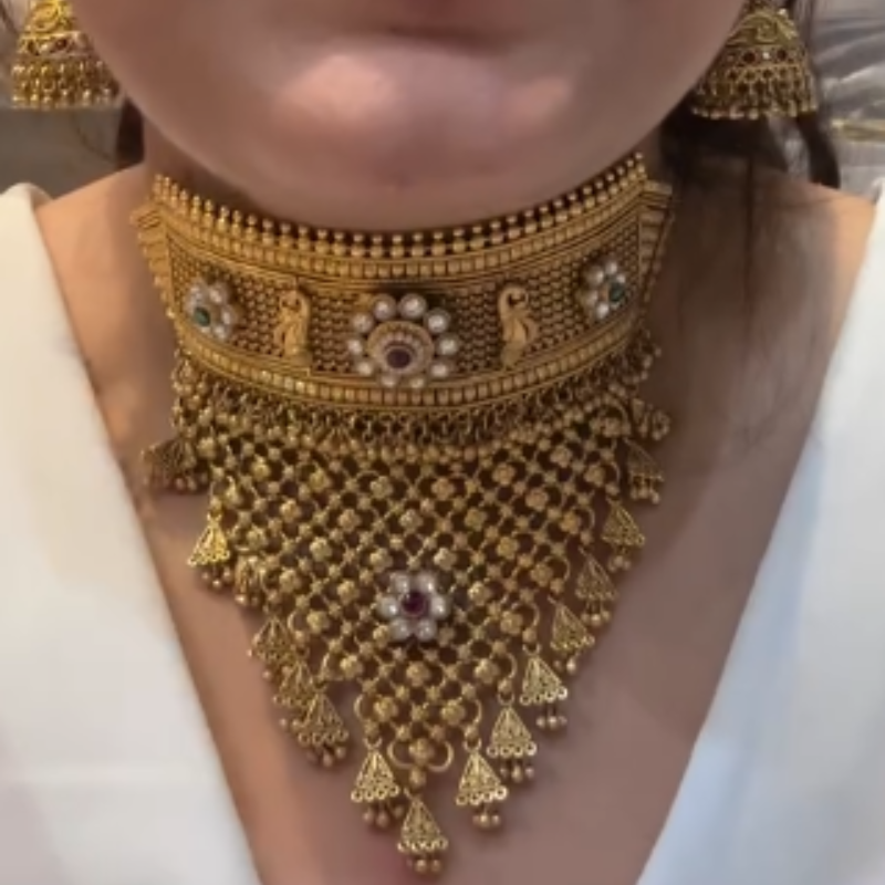 V Shape Jaal Design Choker