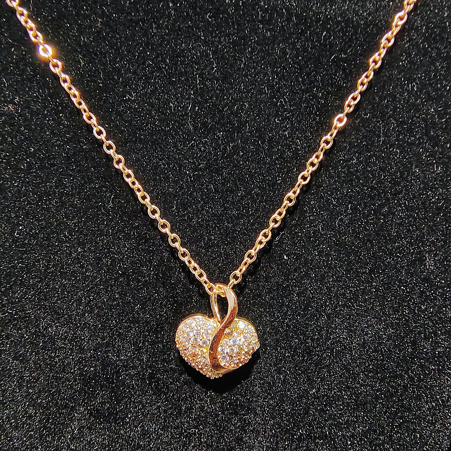 Rose Gold Heart Pendant Necklace