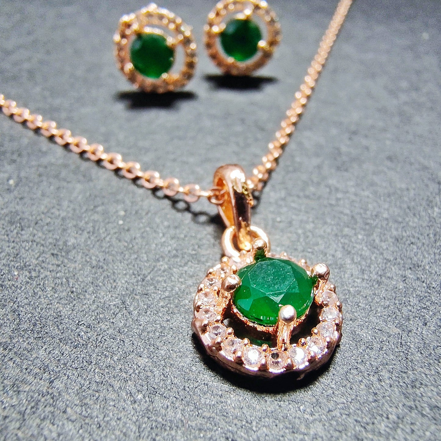 Emerald Green Stone Necklace & Stud Earrings Set