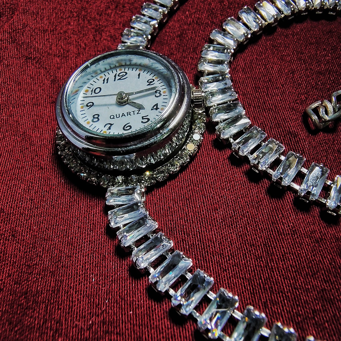 Crystal Strap Quartz Bracelet Watch
