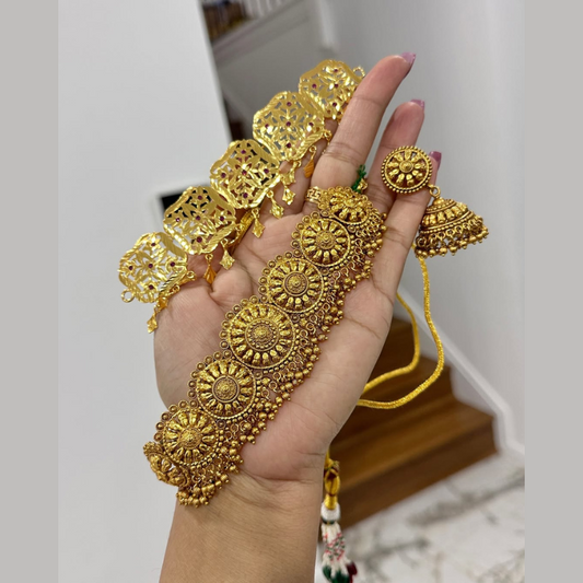 Traditional Gold Choker Necklace